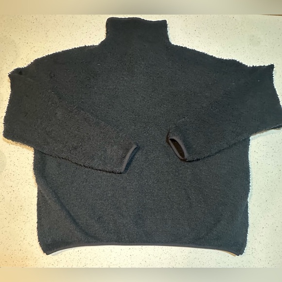 SKIMS teddy pullover with quarter snaps and high neck - Picture 3 of 14